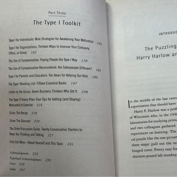 🟢 Drive by Daniel H. Pink | Self-Help, Business | Paperback Book - Picture 7 of 12